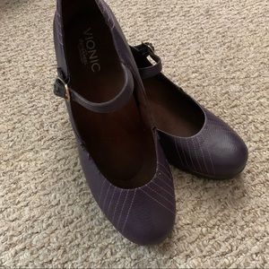 Vionic Purple wedge maryjane